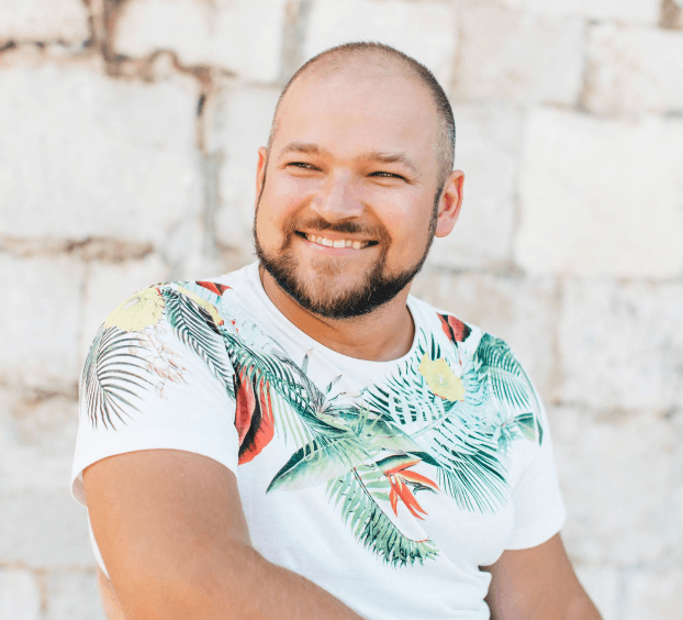 Enrichment of organization contacts