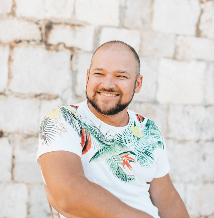 Enrichment of organization contacts